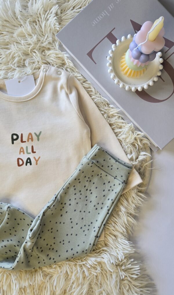 Play All Day baby set