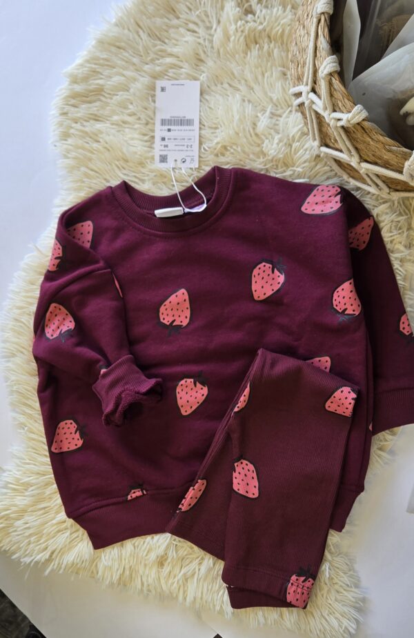 Strawberry burgundy set